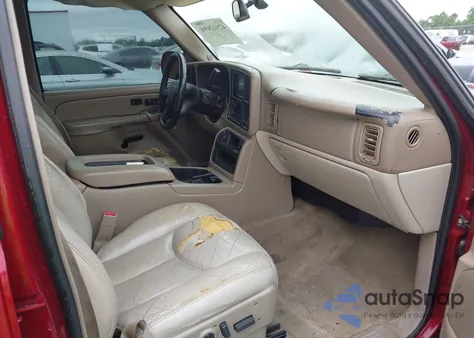 2006 Chevrolet Suburban 1500 Lt from USA, damaged, VIN 1GNEC16Z36J171912